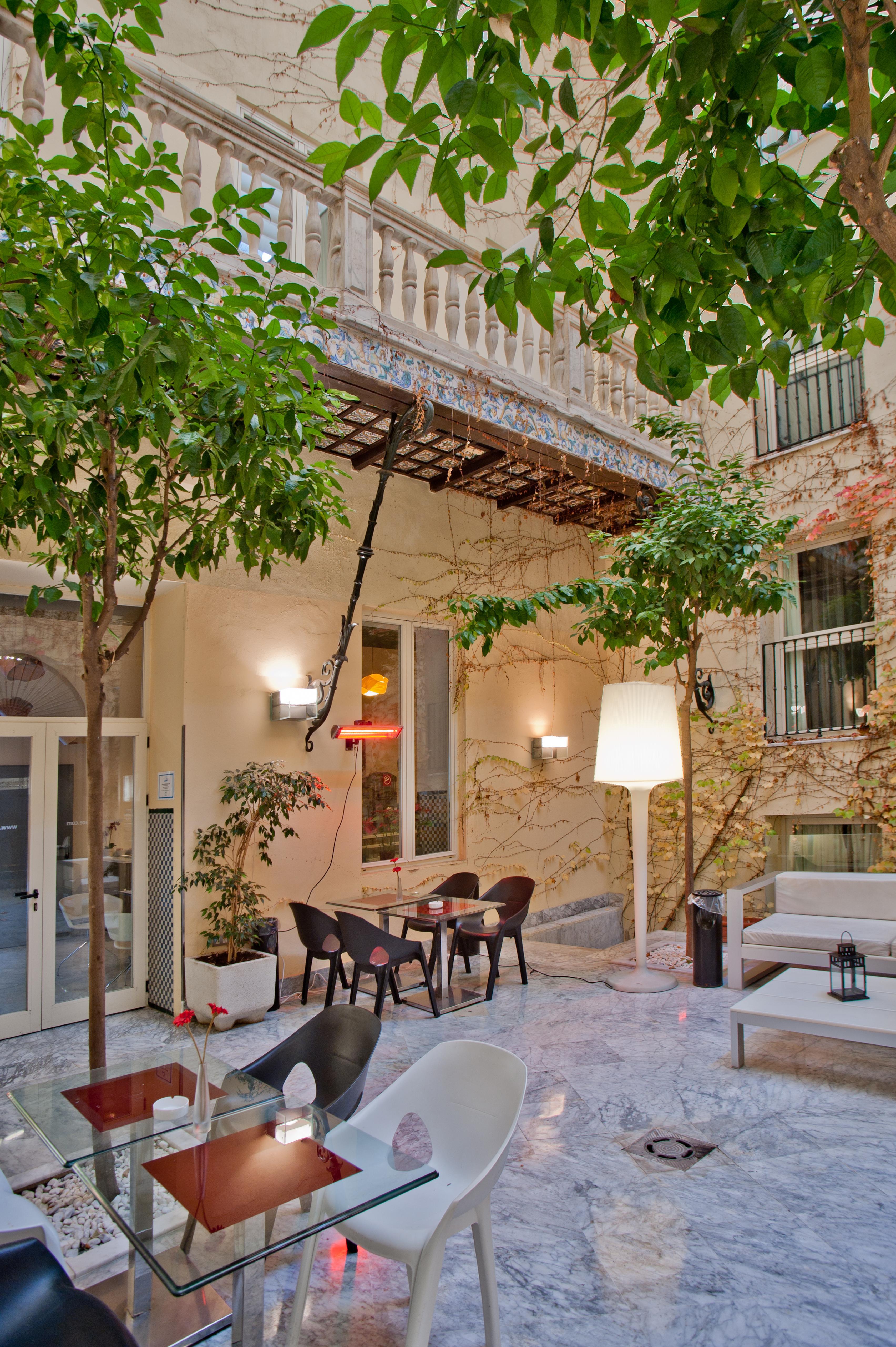 Petit Palace Santa Cruz Siviglia Esterno foto