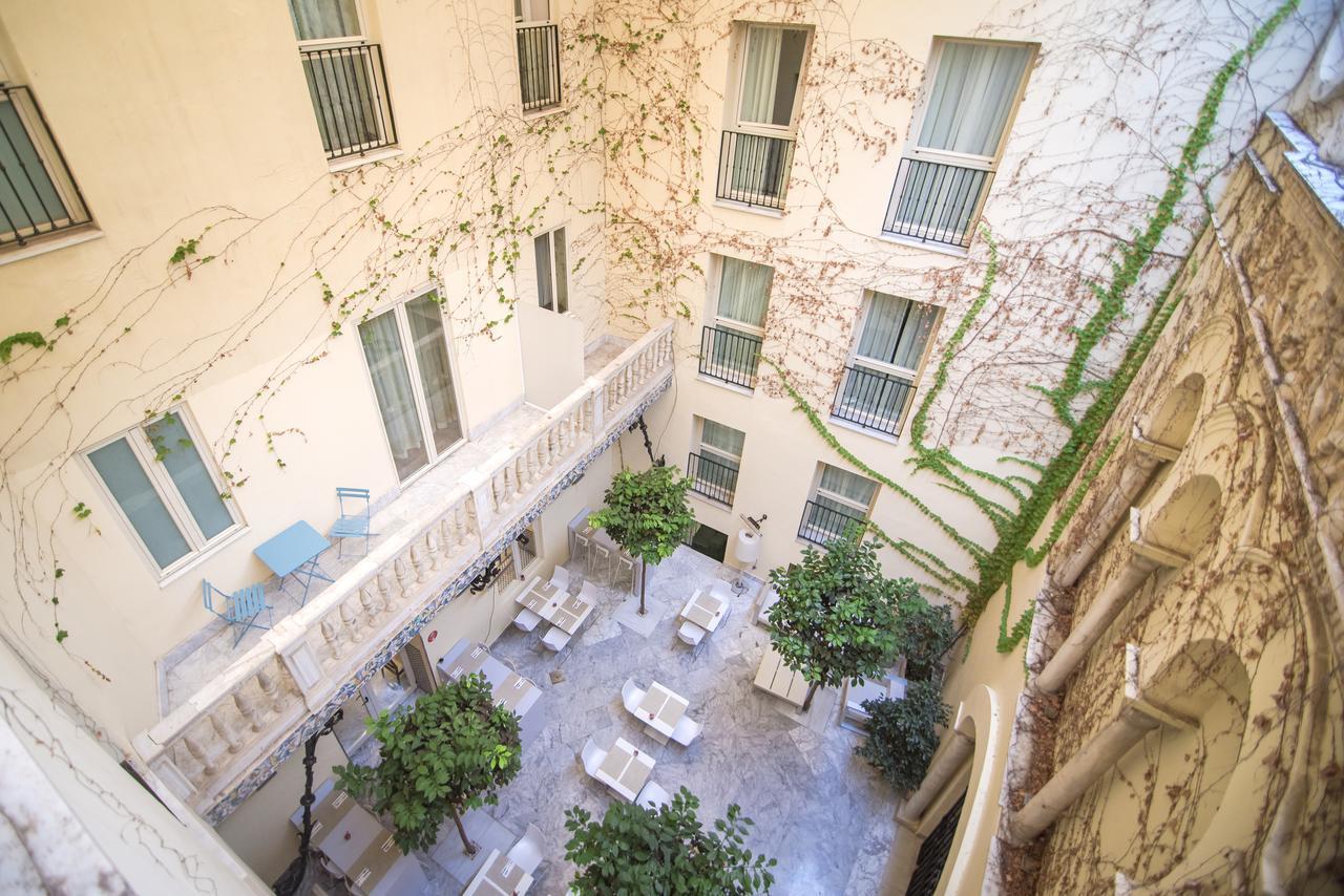 Petit Palace Santa Cruz Siviglia Esterno foto